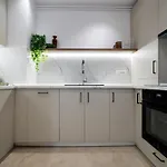 Gorgeous 2br Retreat - Old Town & Calea Victoriei Bukareszt