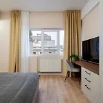 Gorgeous 2br Retreat - Old Town & Calea Victoriei Apartament Bukareszt