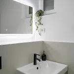 Gorgeous 2br Retreat - Old Town & Calea Victoriei * Bukurešť