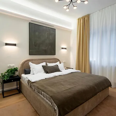 Daire Gorgeous 2br Retreat - Old Town & Calea Victoriei *