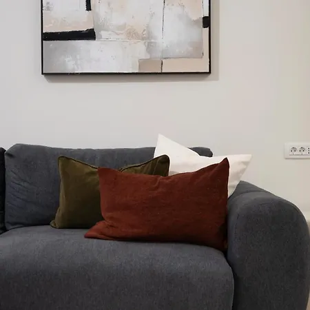 Gorgeous 2br Retreat - Old Town & Calea Victoriei * Bukurešť