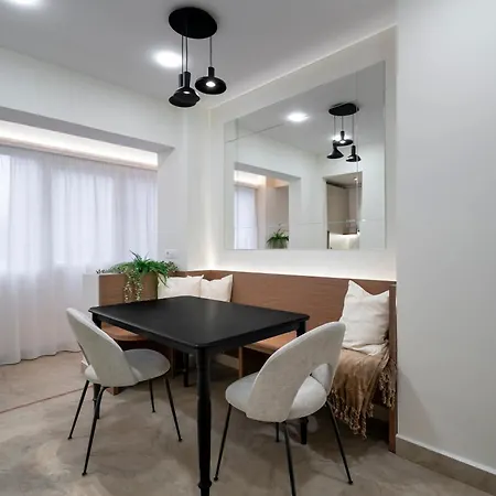 Gorgeous 2br Retreat - Old Town & Calea Victoriei *