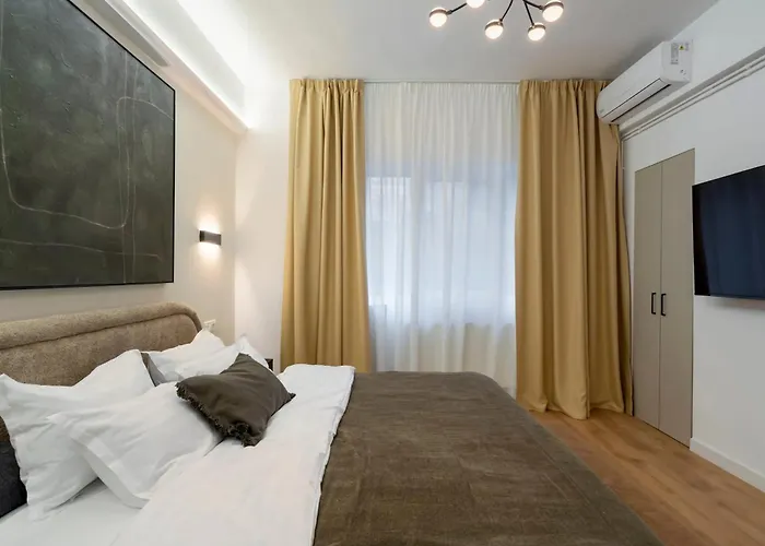 Gorgeous 2br Retreat - Old Town & Calea Victoriei