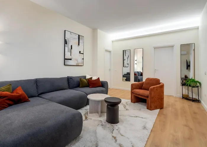 Gorgeous 2br Retreat - Old Town & Calea Victoriei Bucharest