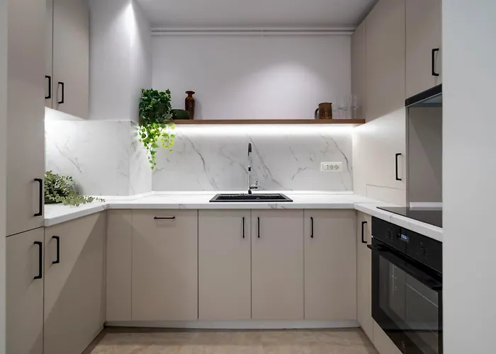 Gorgeous 2br Retreat - Old Town & Calea Victoriei *