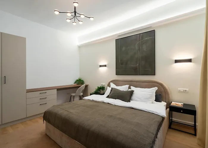 公寓 Gorgeous 2br Retreat - Old Town & Calea Victoriei 布加勒斯特