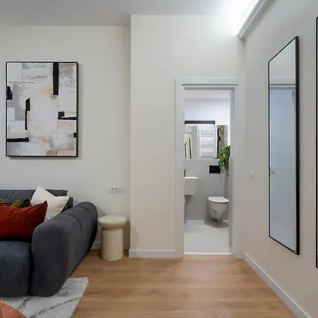 Gorgeous 2br Retreat - Old Town & Calea Victoriei Appartement Bucarest