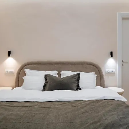 Gorgeous 2br Retreat - Old Town & Calea Victoriei * Bucarest
